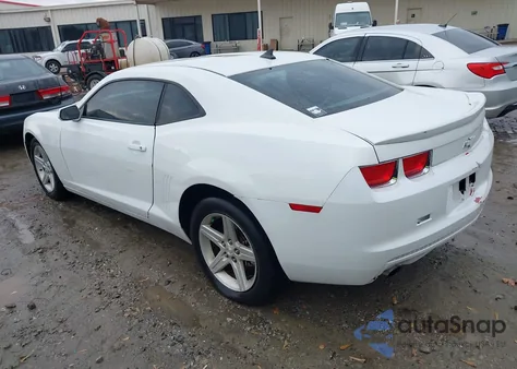 2011 Chevrolet Camaro 1Ls from USA, damaged, VIN 2G1FE1ED3B9107140